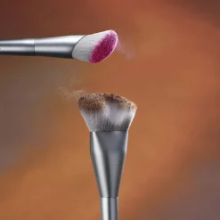 B2 Bronzer Brush