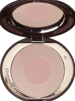 Cheek to chic - Blush