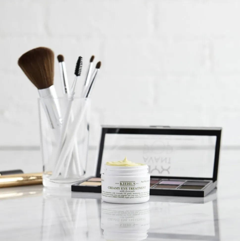 Creamy Eye Treatment with Avocado