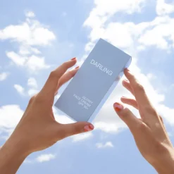 DARLING GLOWY SCREEN SPF 50+