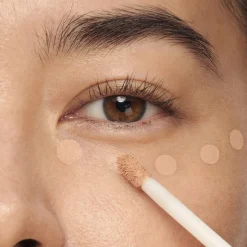 Double Wear Stay-In-Place Flawless Wear Concealer