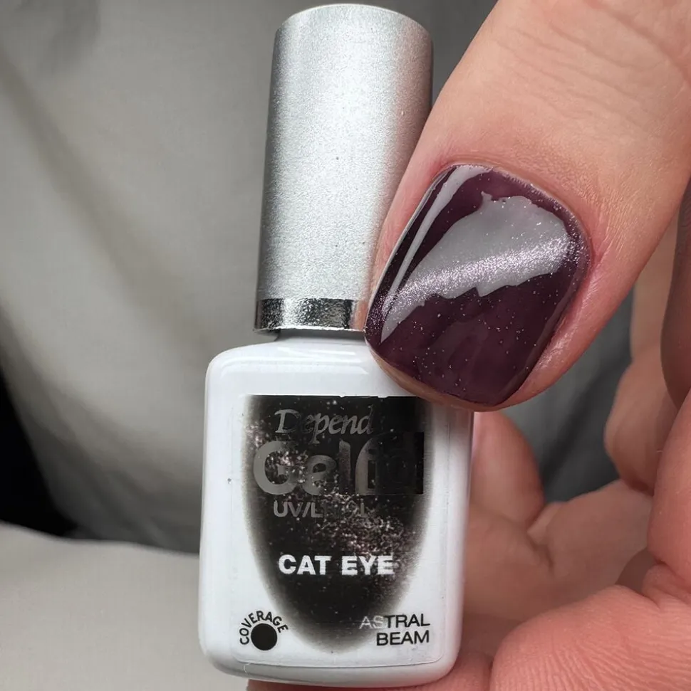 GeliQ Cat Eye Astral Beam