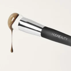 Huda Beauty Base Brush - Pensel foundationbase