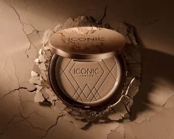 ICONIC LONDON Ultimate Bronzing Powder