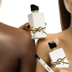 Libre L'Eau Nue