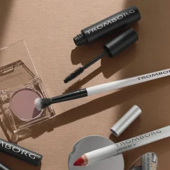 Mascara