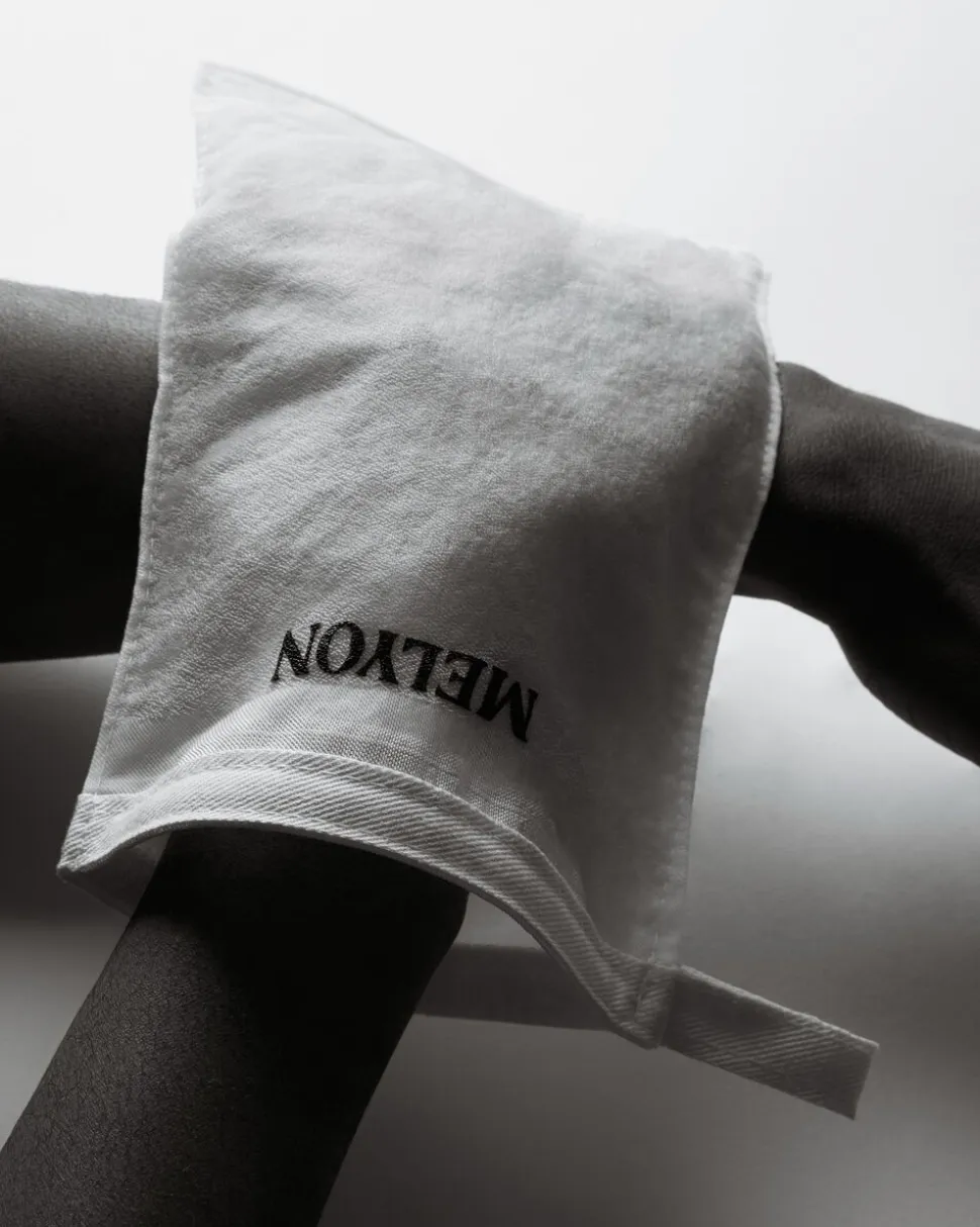 Melyon Bath Glove