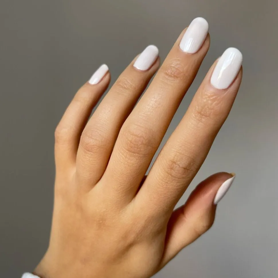 NAILBERRY Almond 15 ml