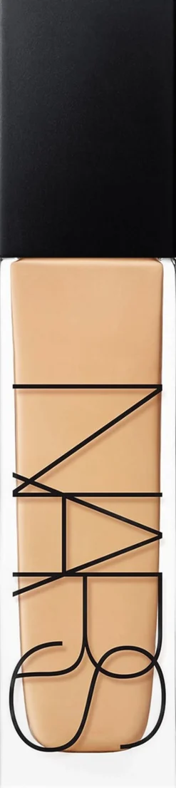 Natural Radiant - Longwear Foundation