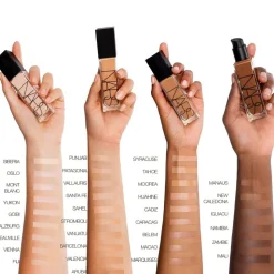 Natural Radiant - Longwear Foundation
