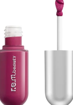 On your collar - Liquid Lipstick