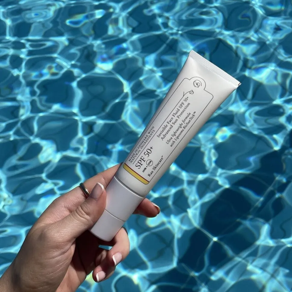 Raz Skincare Invisible Face Fluid SPF 50