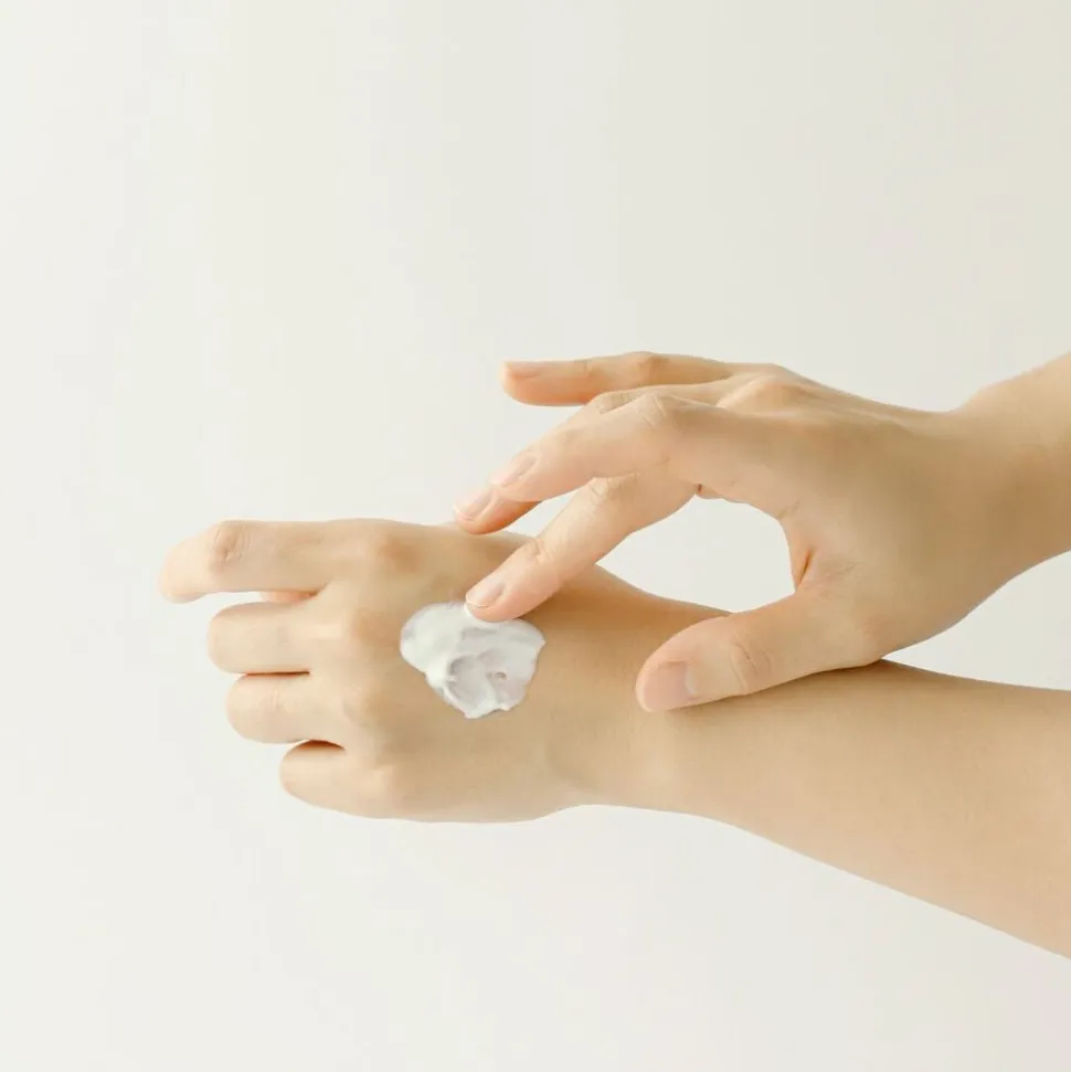 Relief Sun: Rice + Probiotics SPF50+