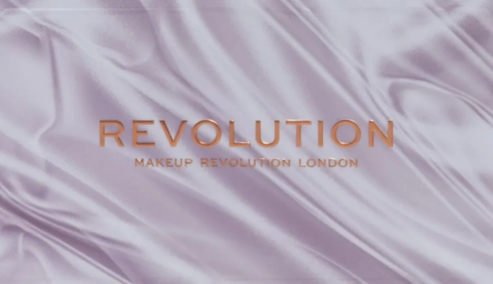Revolution Forever Flawless Shadow Palette Nude Silk