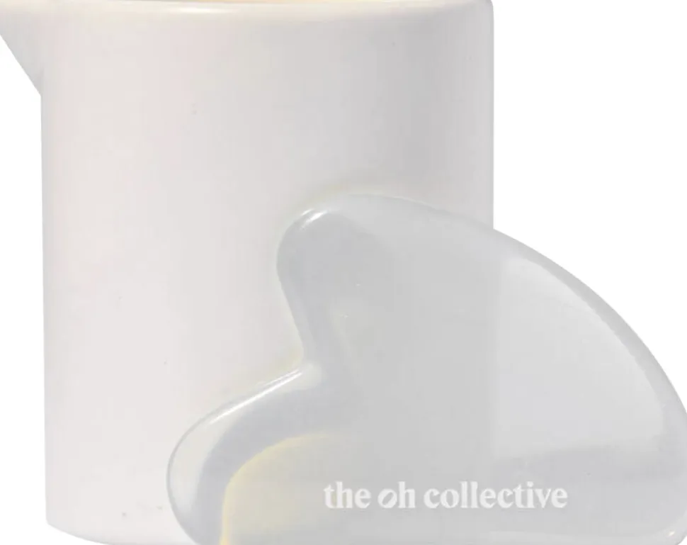 Rub Me Tender - Relaxing Massage candle with Guasha stone 10