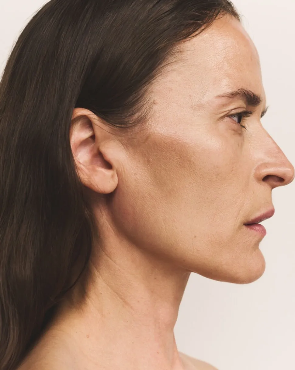 Skin Light - Natural Liquid Foundation