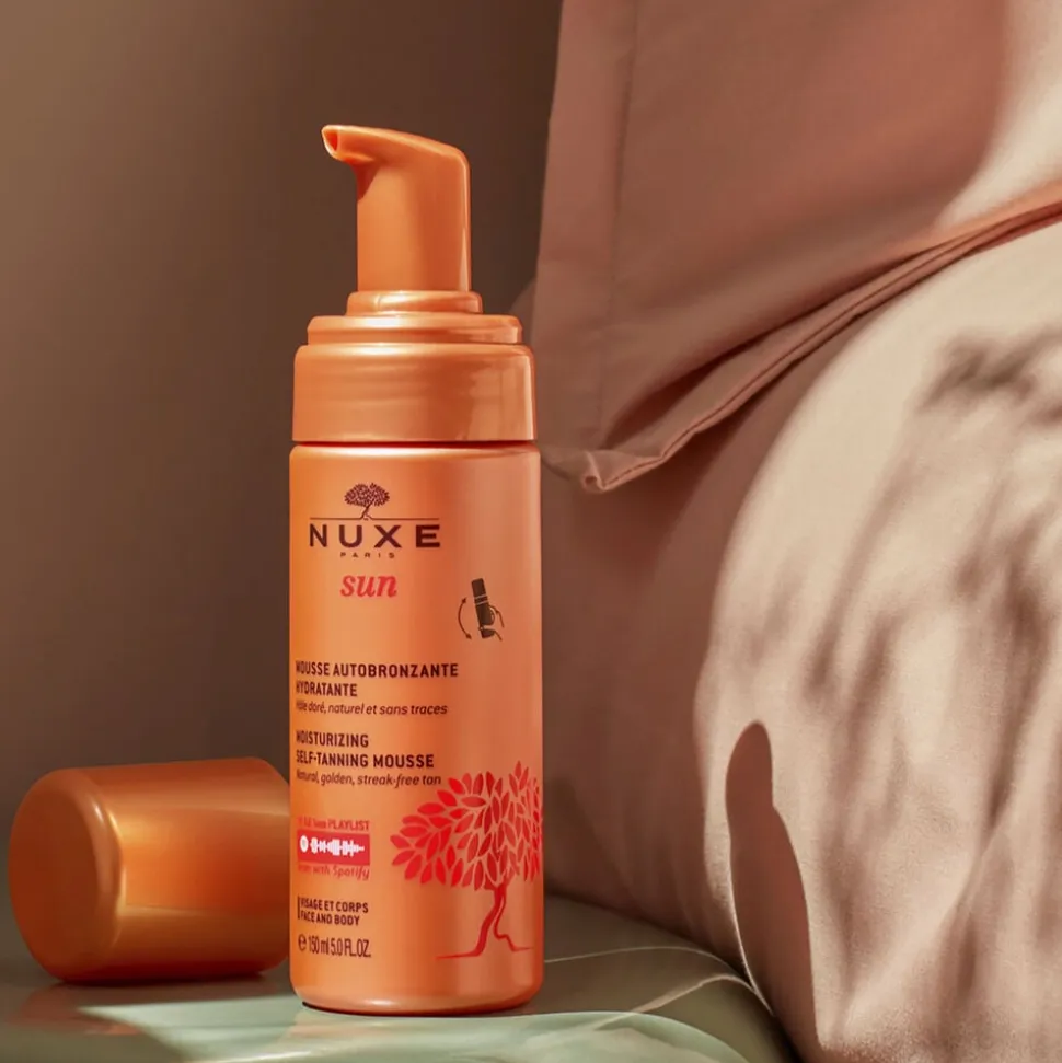 SUN MOISTURIZING SELF-TANNING MOUSSE 150ML