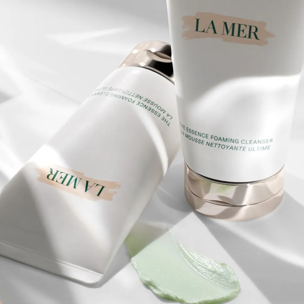 The Essence Foaming Cleanser Face Wash