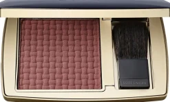 The Sculpting Blush