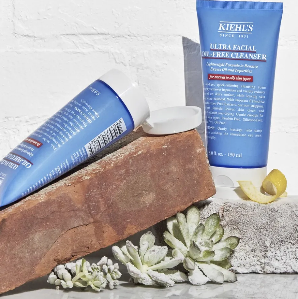 Ultra Facial Oil-Free Cleanser