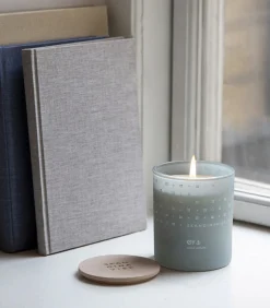 ØY Scented Candle w Lid 200g